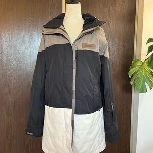 Dakine snowboard jacket